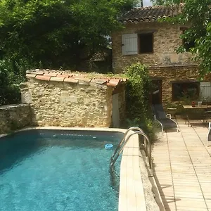 https://chez-philippe-et-myriam.fr-provencehotel.com